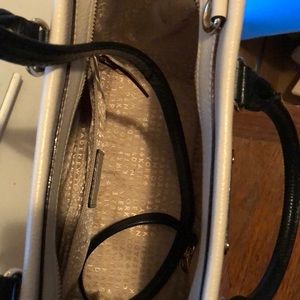 Kate Spade Medium Size Hand/Shoulder .